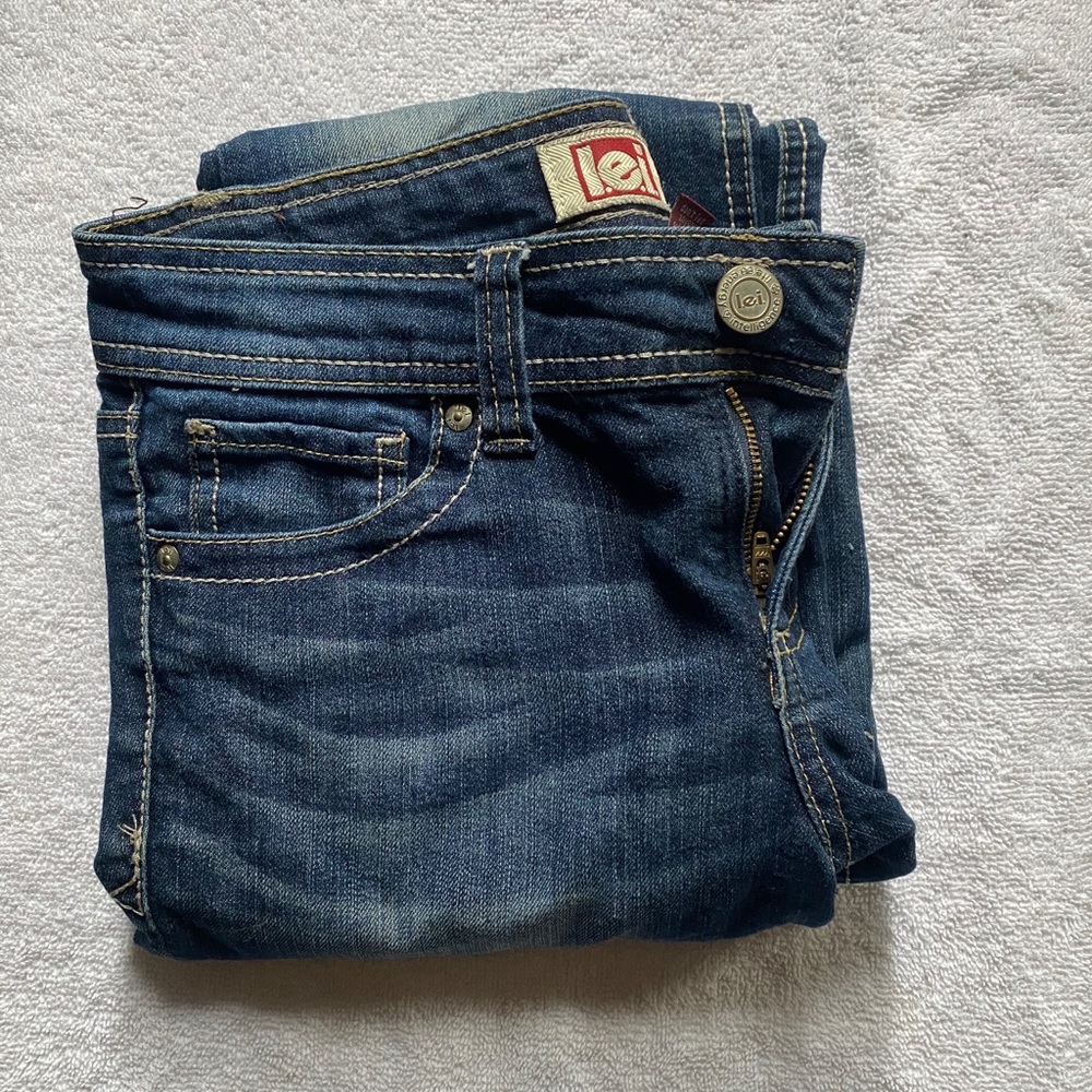 L.E.I. Blue Jeans
